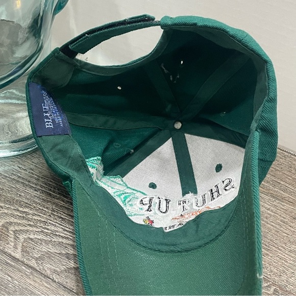 Green Fishing Cap with Embroidered Fish Design Redfish.Pre-owned. Printed hat - Picture 9 of 9